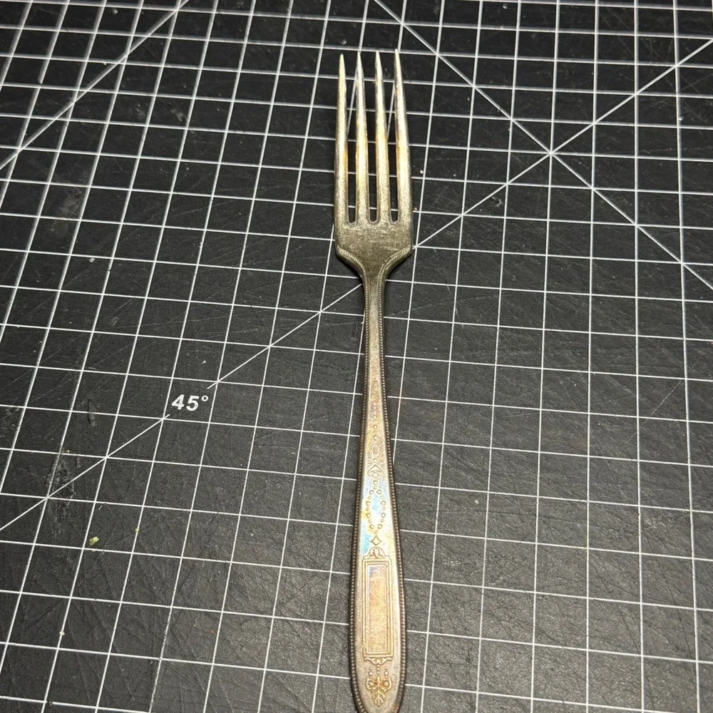 Oneida 'Grosvenor' Community Plate Patrician Dinner Fork Vtg 1914 Silverplate